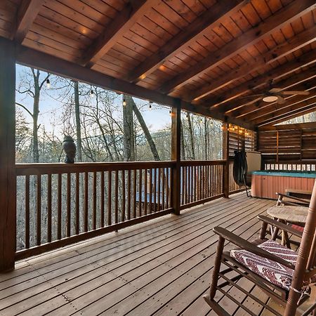 Private! Hot Tub, Views, & Games Villa Sevierville Exteriör bild